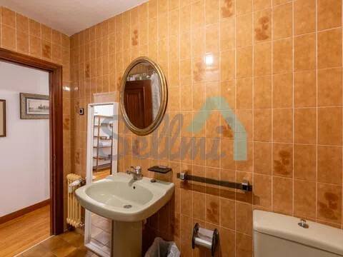Piso de 126 m² en Oviedo