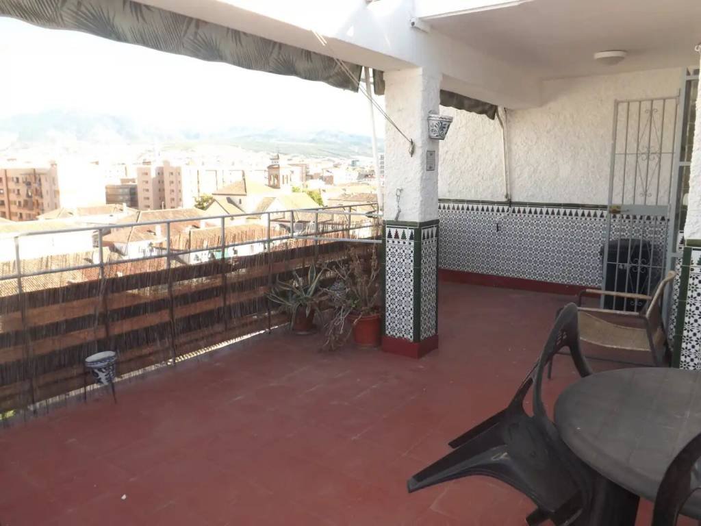 Piso de 80 m² en Granada