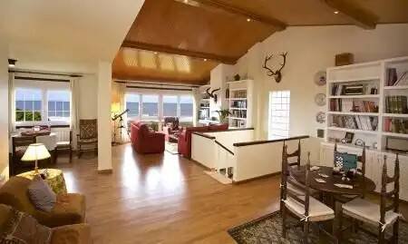 Casa de 250 m² en Oia