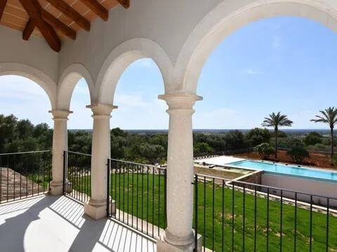 Casa de 617 m² a Campos
