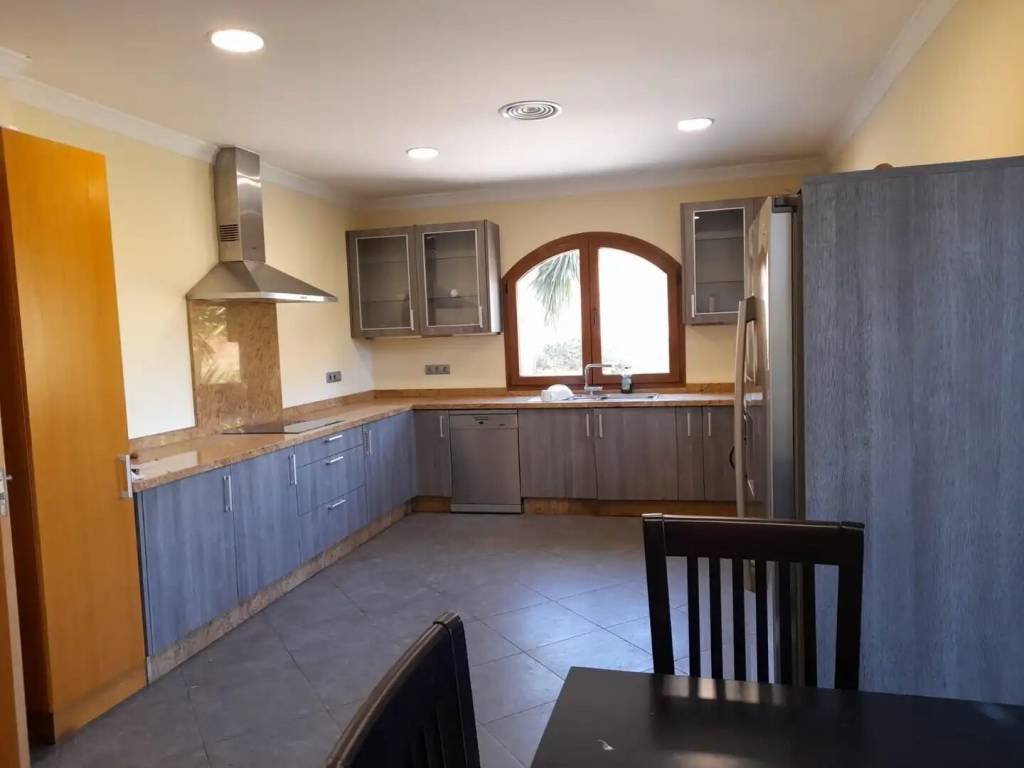 Casa de 752 m² en Estepona