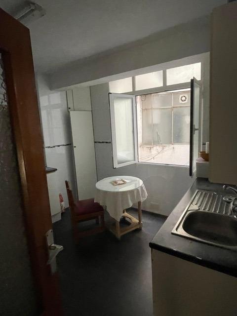 Piso de 90 m² en Granada