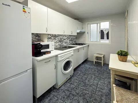 Piso de 77 m² en Almería