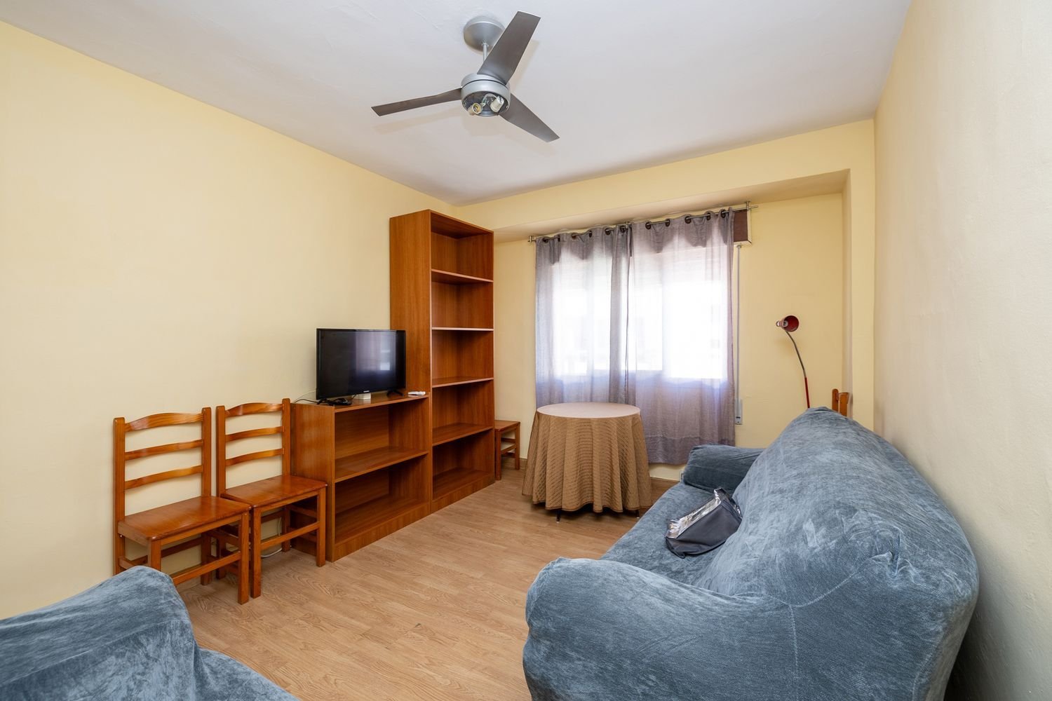 Piso de 85 m² en Granada