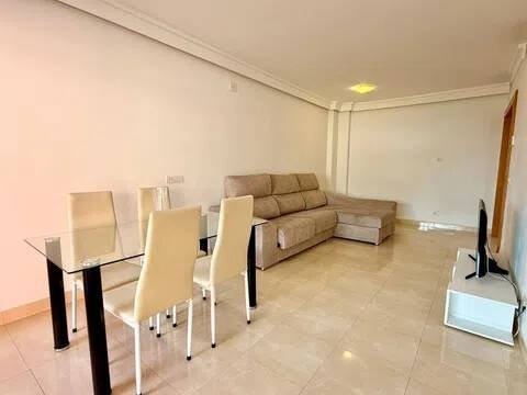 Flat 120 m² in Estepona