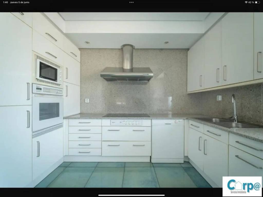 Piso de 189 m² en Pamplona
