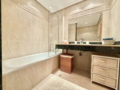 Pis de 90 m² a Estepona
