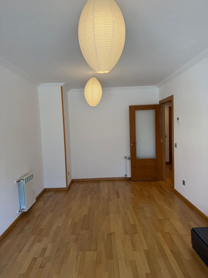 Flat 86 m² in Oviedo