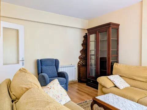 Pis de 74 m² a Sada