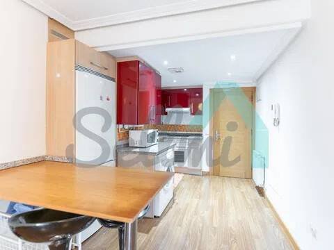 Pis de 50 m² a Oviedo