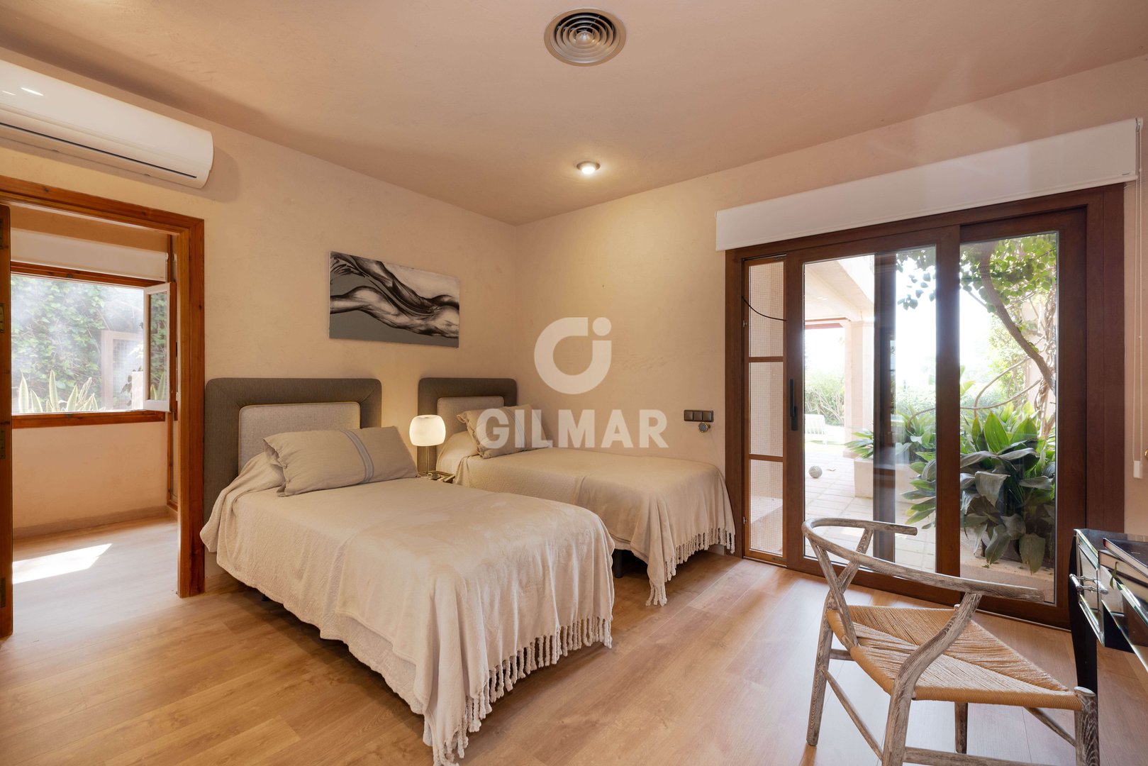 Casa de 400 m² en Luque