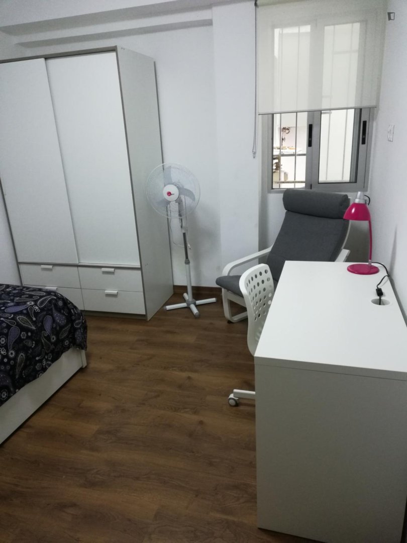 Chambre à louer, Valence