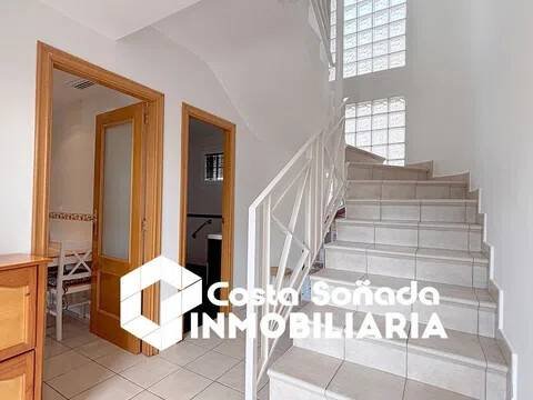 Casa de 230 m² en Alfaz del Pi