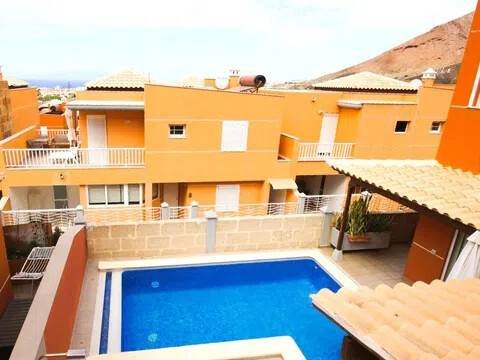Piso de 428 m² en Arona