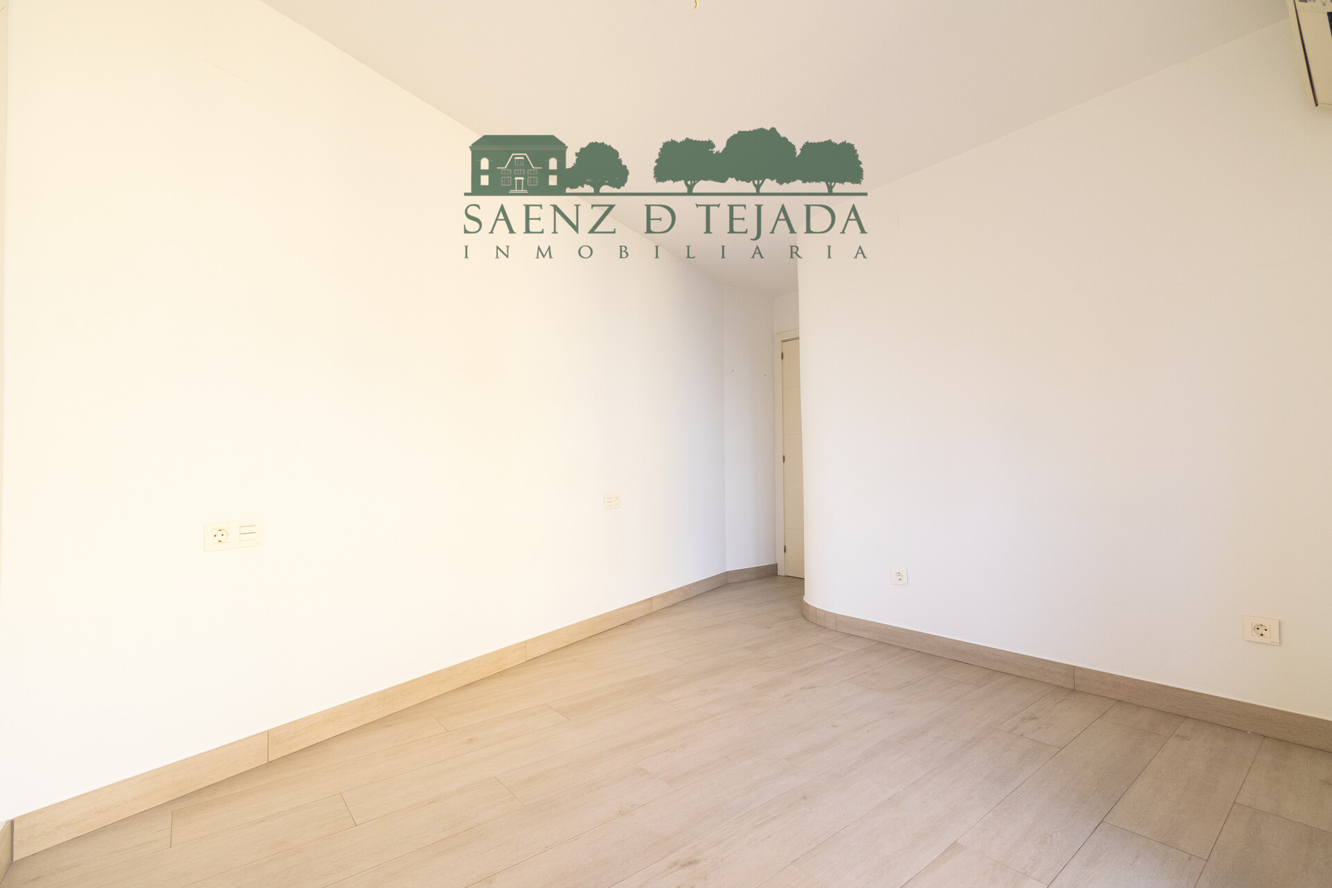 Appartement 90 m² à Séville