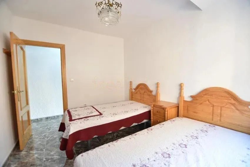 Piso de 85 m² en Granada