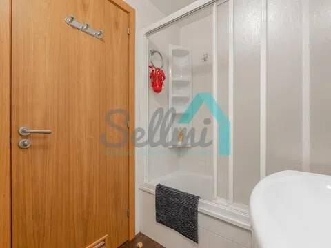 Piso de 67 m² en Oviedo