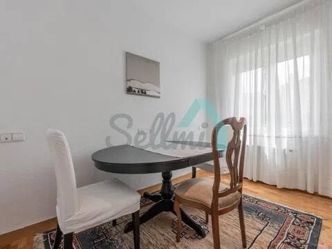 Appartamento 87 m² a Oviedo