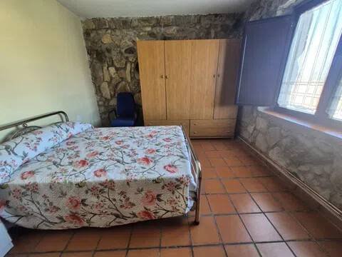 Casa de 140 m² en Gemuño