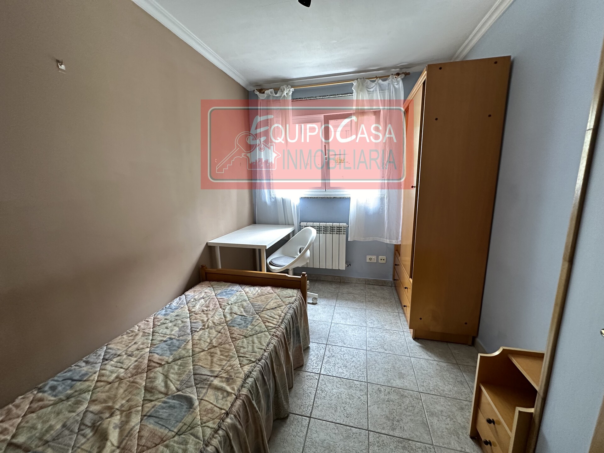 Habitación 349 m², Lugo