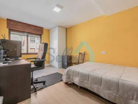 Habitación 82 m², Oviedo