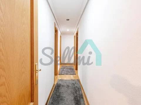 Piso de 98 m² en Oviedo