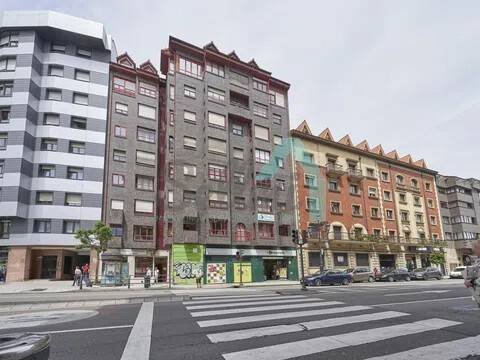 Appartement 104 m² à Oviède