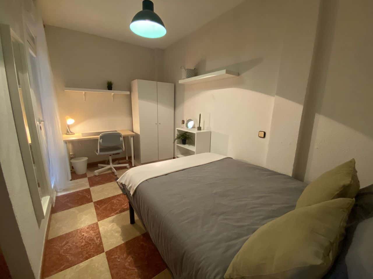 Habitació de lloguer, Madrid