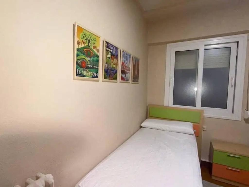 Piso de 95 m² en Ourense