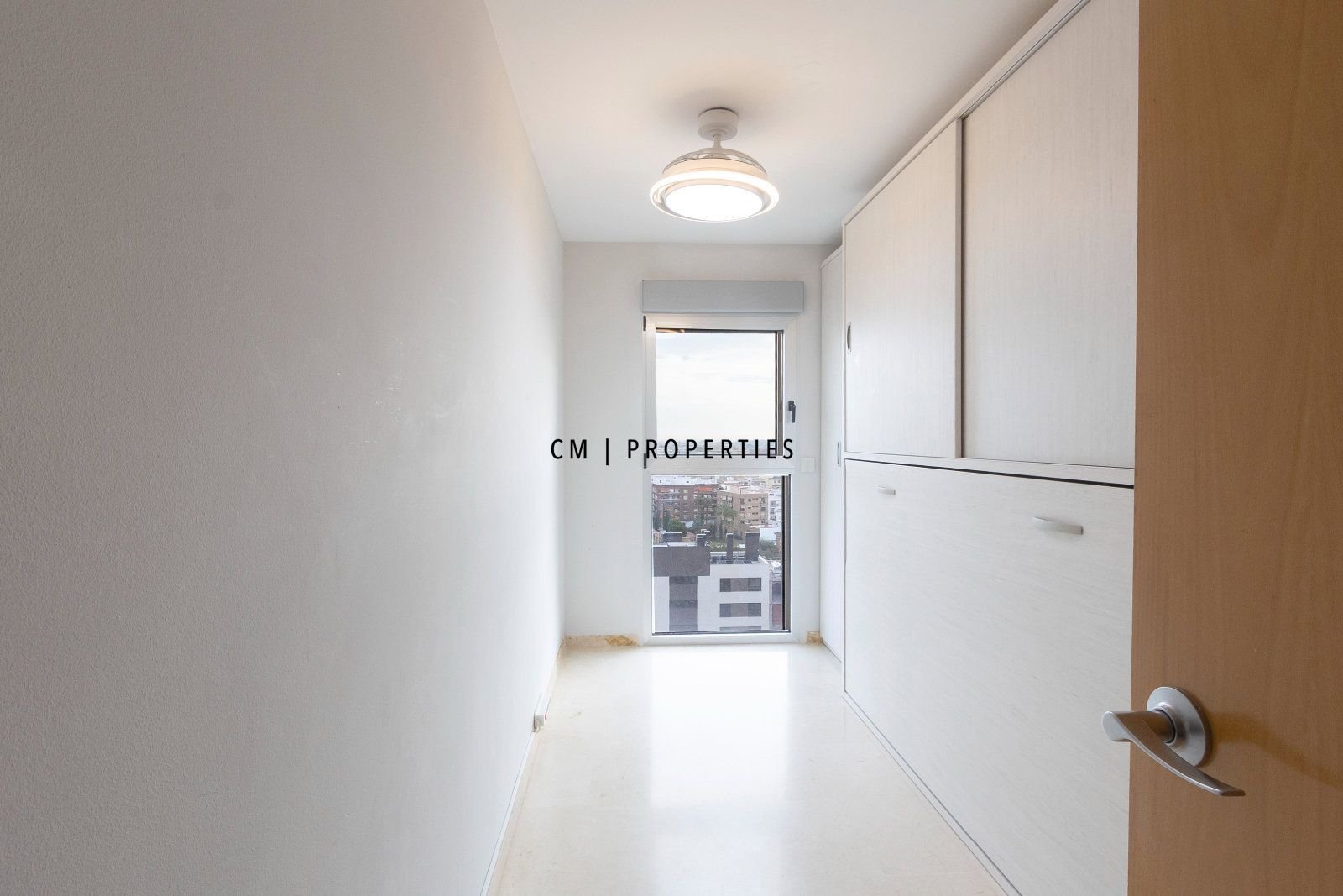 Wohnung 93 m² in Valencia