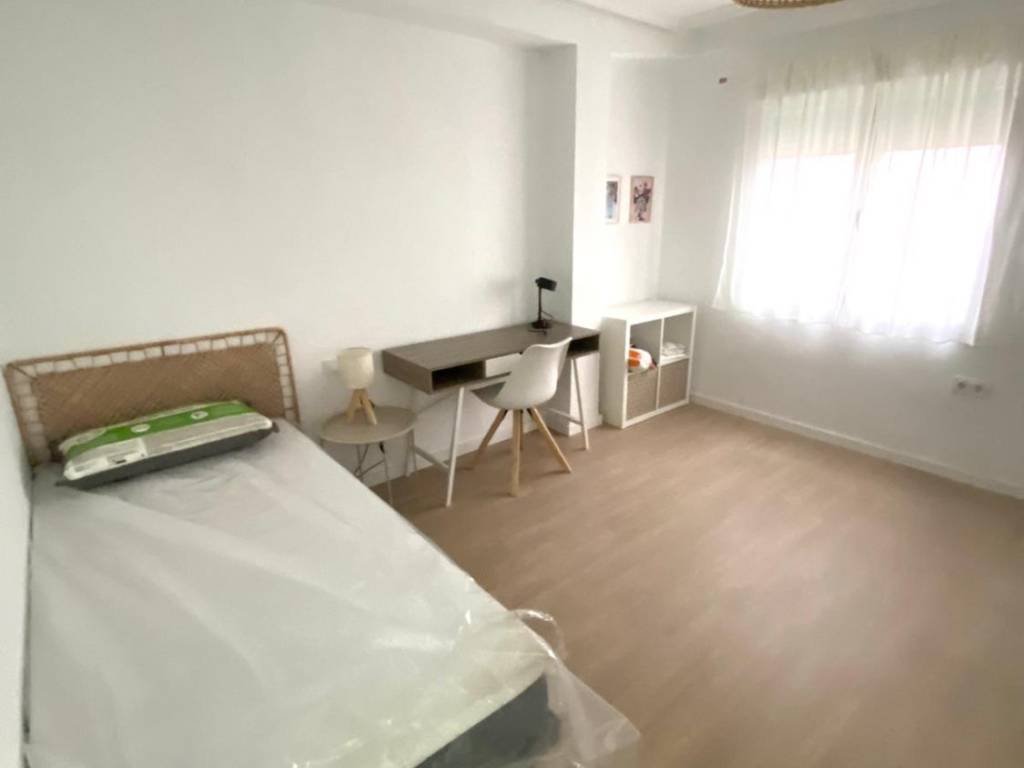 Habitación 120 m², Albacete