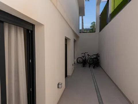 Casa de 260 m² en San Juan de Alicante