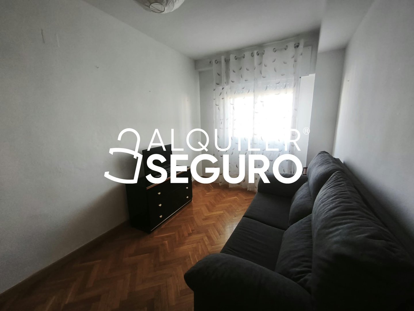 Piso de 90 m² en Zaragoza