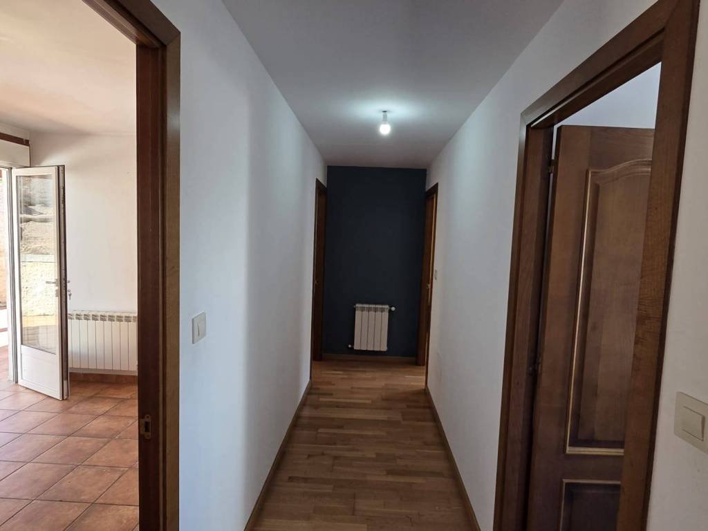 Casa de 180 m² en Teo