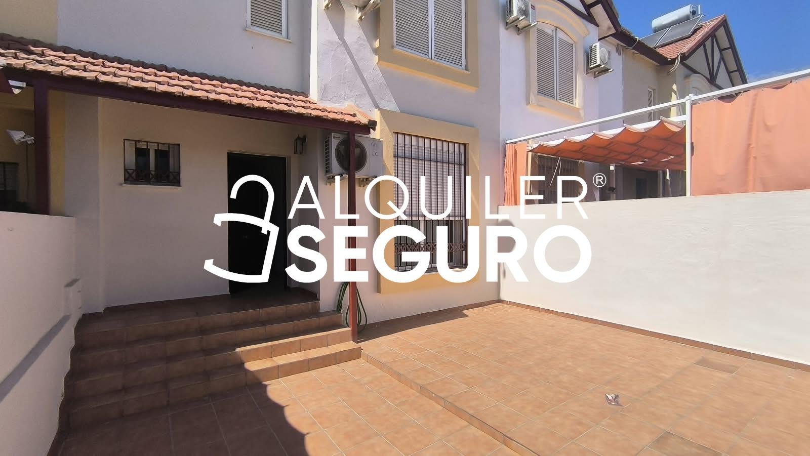 Casa de 100 m² en Bollullos de la Mitación
