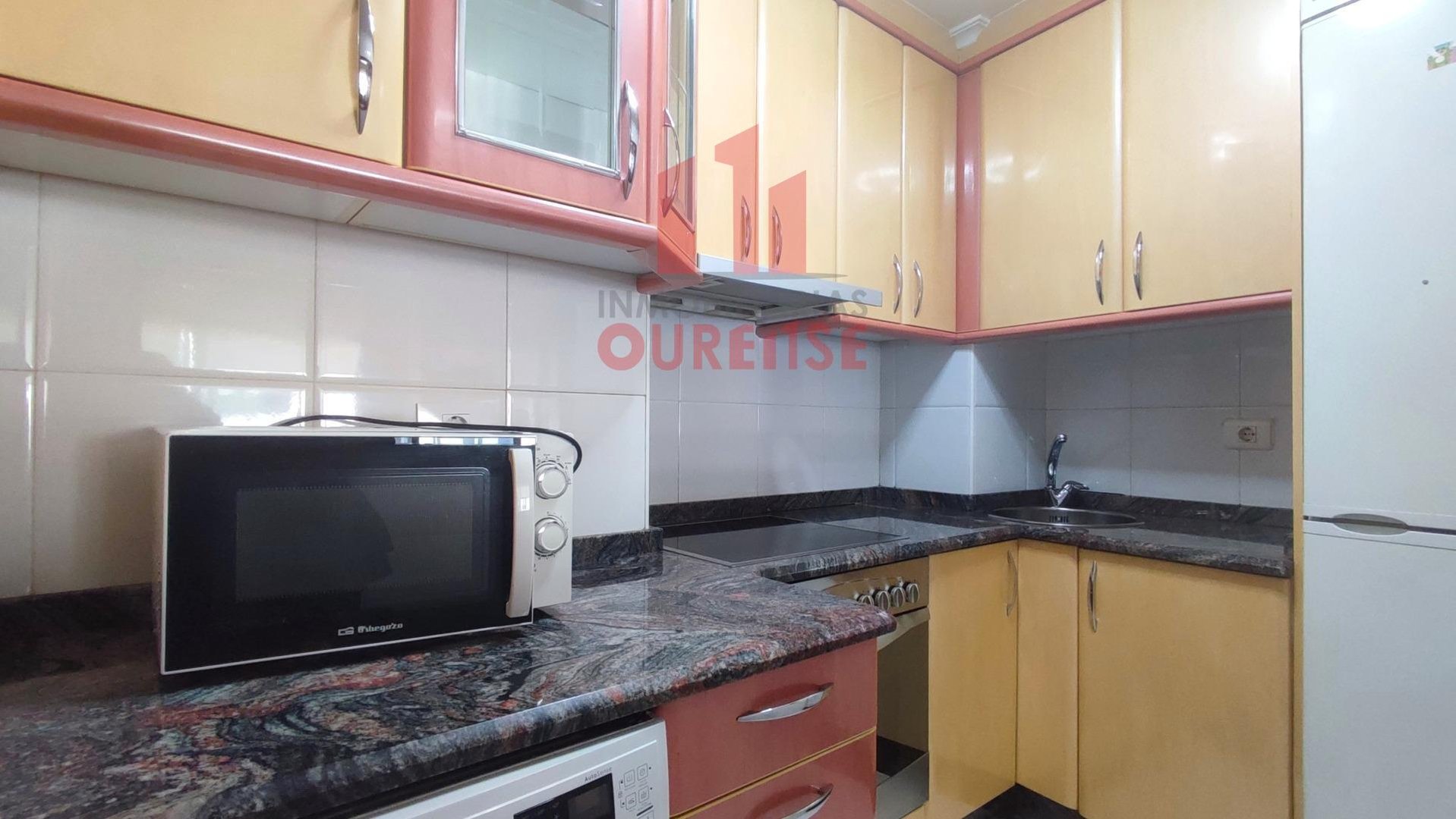 Piso de 63 m² en Ourense