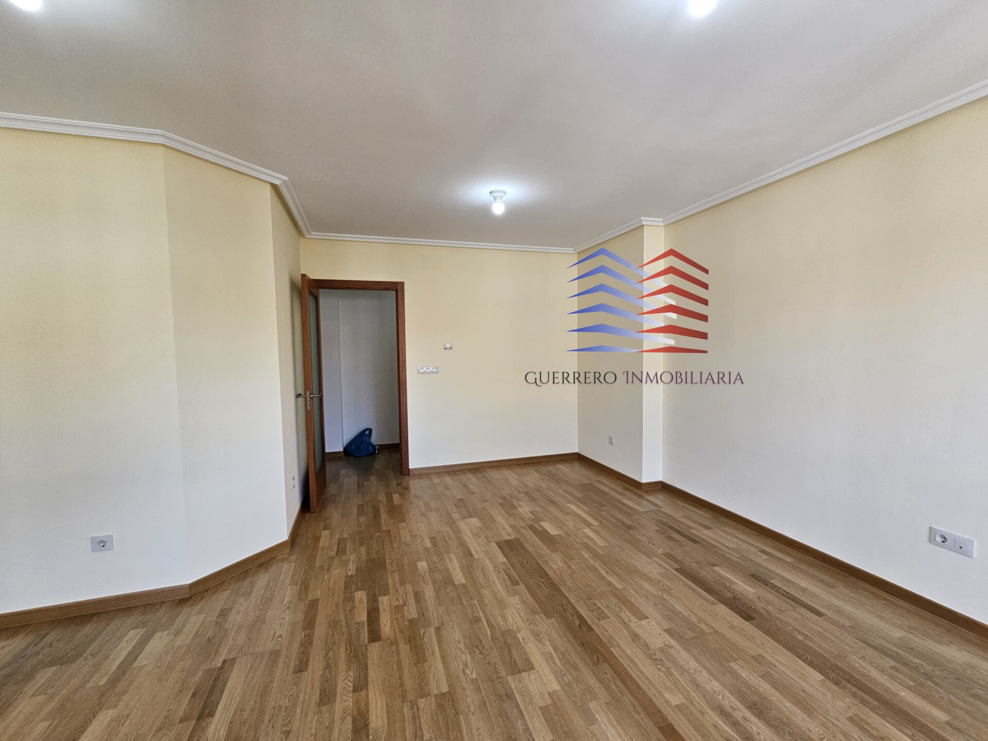 Pis de 147 m² a Ourense