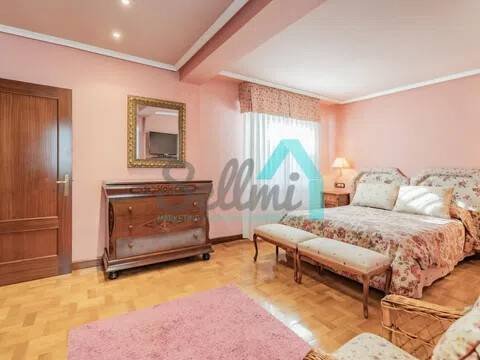 Piso de 125 m² en Oviedo