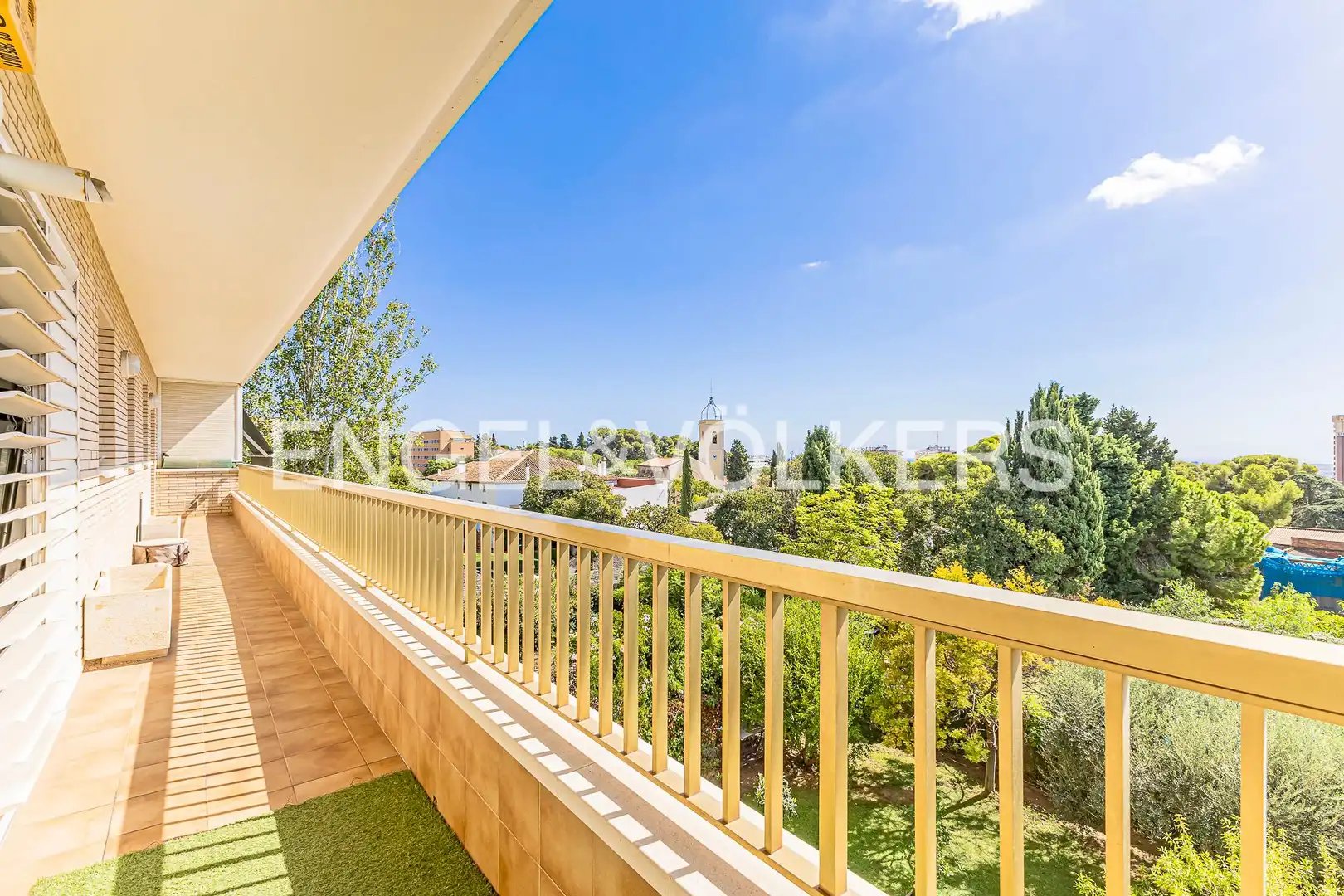 Flat 170 m² in Esplugues de Llobregat