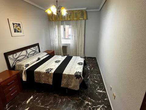 Piso de 60 m² en Jaén