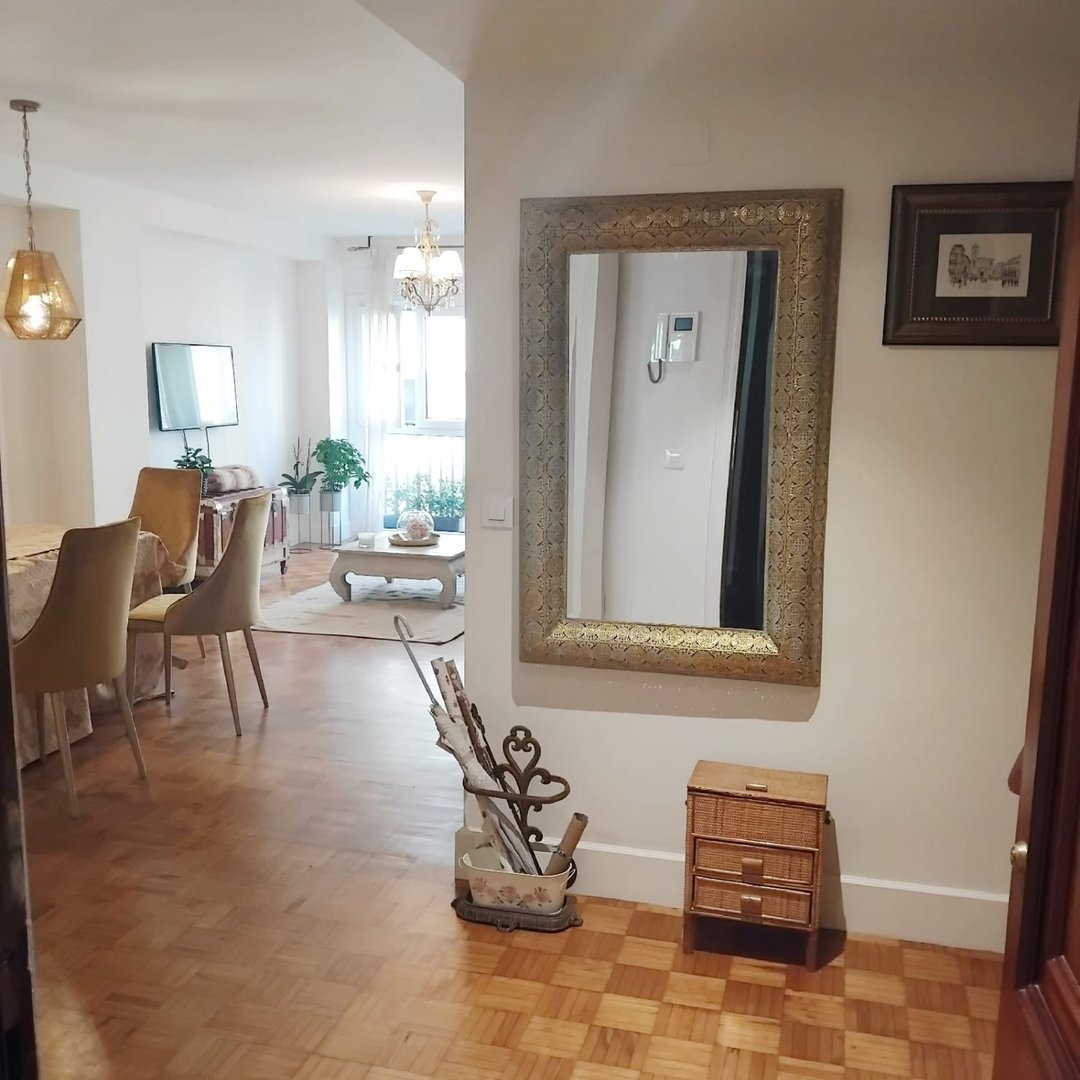 Pis de 92 m² a Oviedo