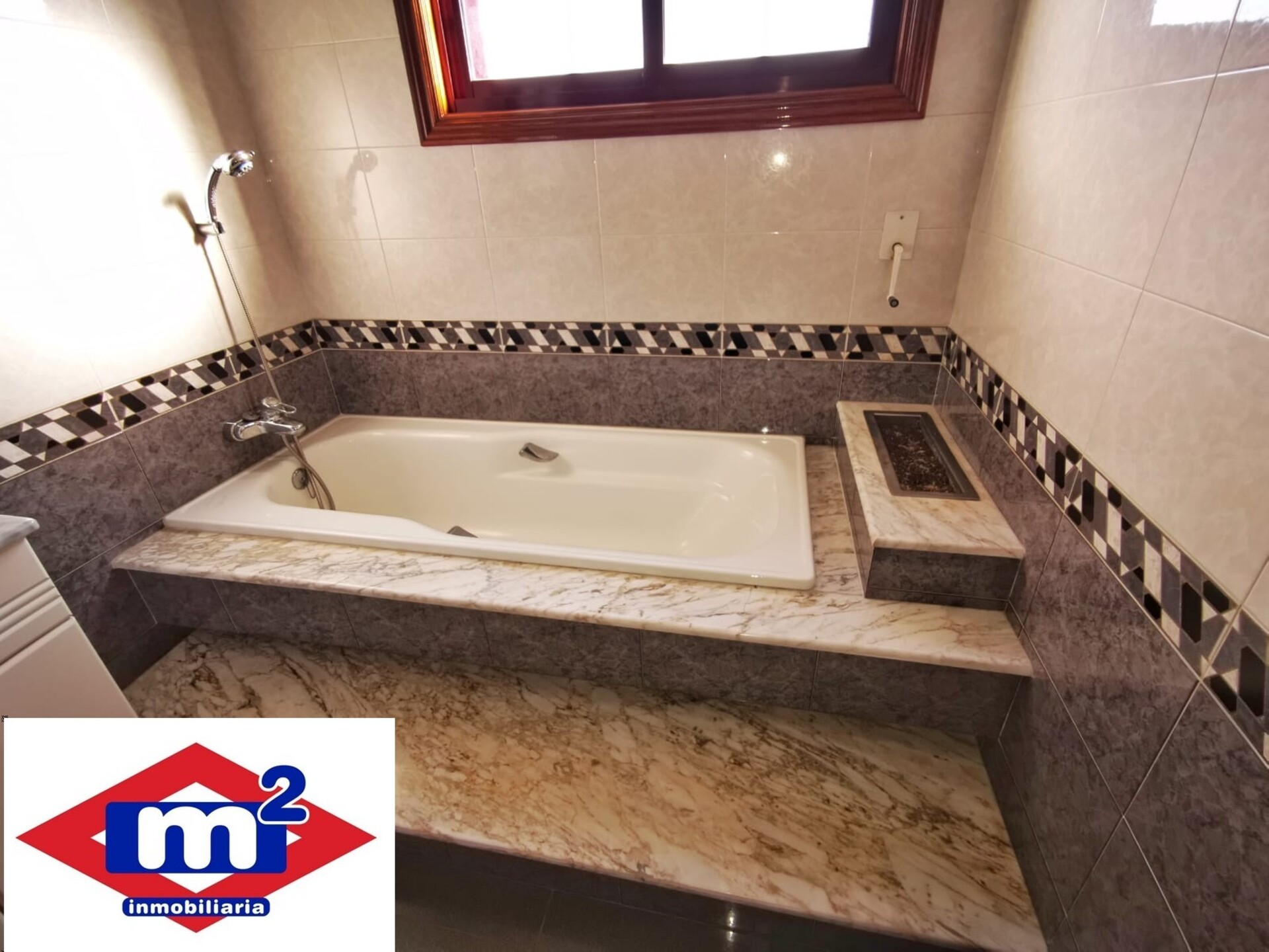 Casa de 364 m² en Mos