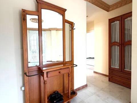 Piso de 80 m² en Tomares