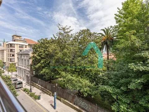 Appartamento 75 m² a Oviedo