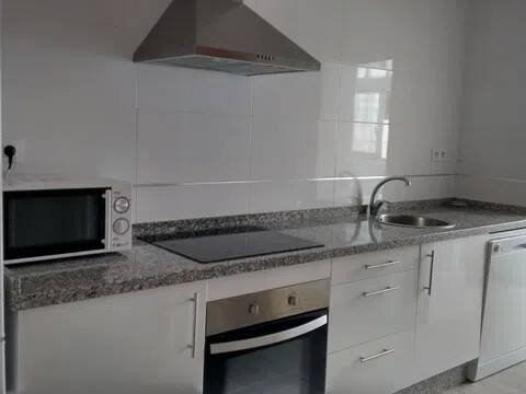 Кімната 95 м², Севільі