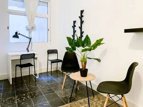 Zimmer 120 m², Valencia