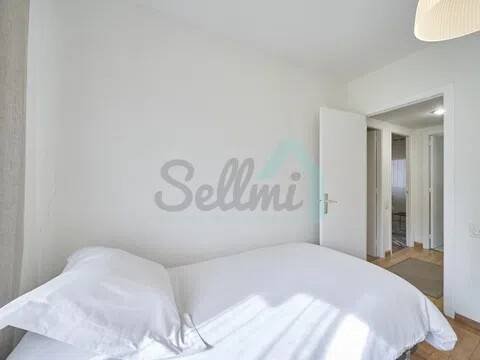 Piso de 87 m² en Oviedo