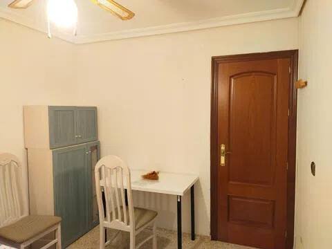 Piso de 75 m² en Sevilla