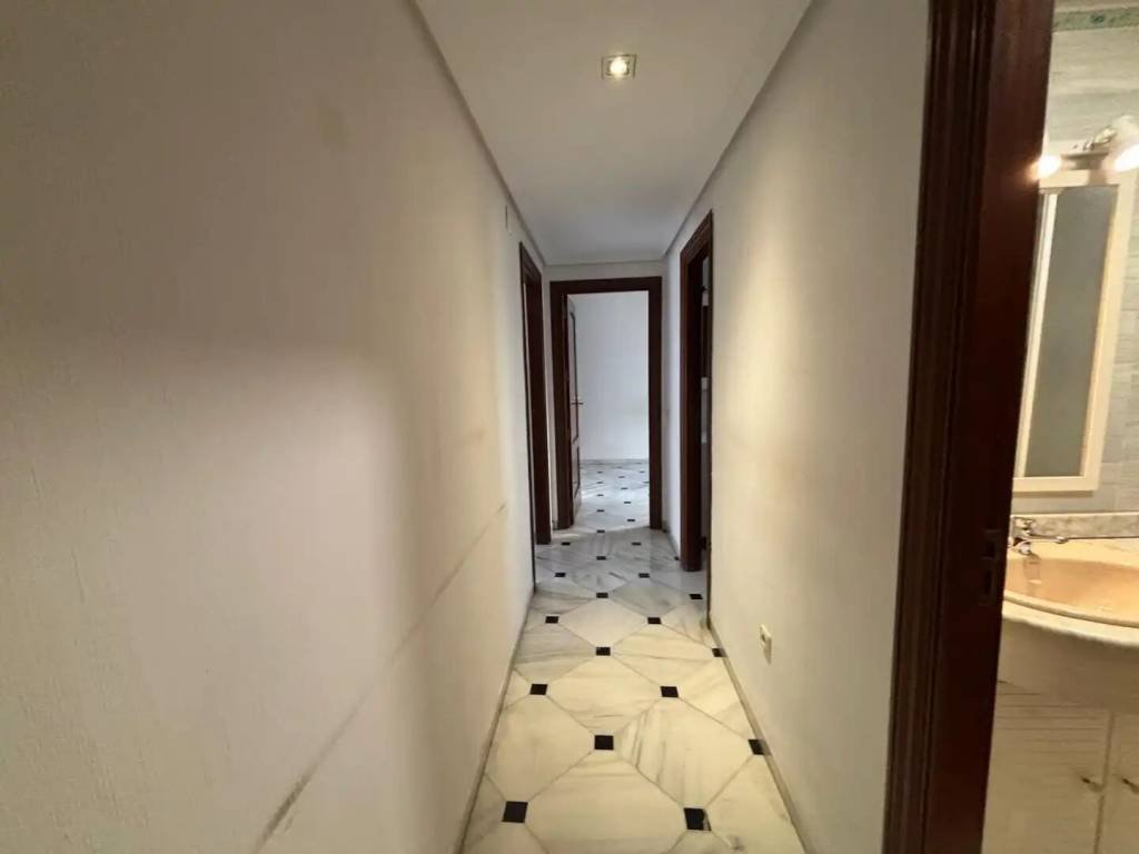 Pis de 110 m² a Còrdova
