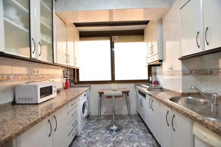 Piso de 85 m² en Granada